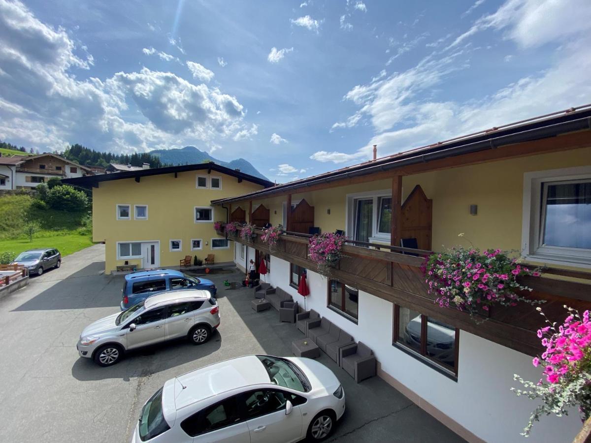Pension Haus in der Sonne Fieberbrunn Exterior foto